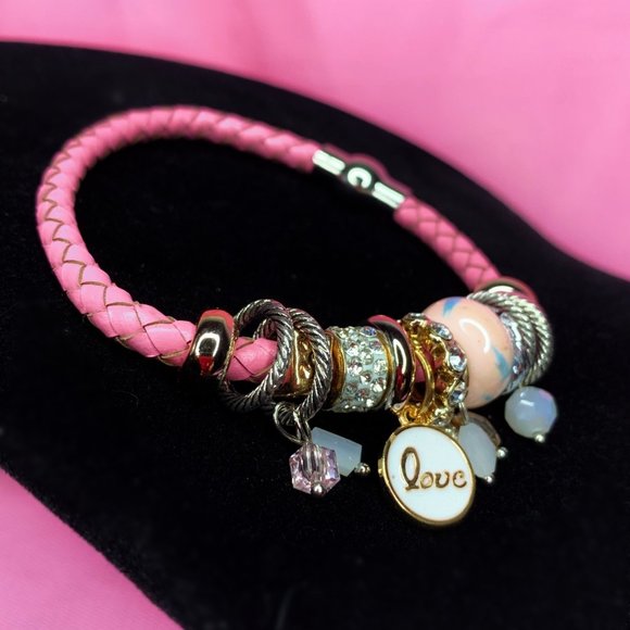 Love Charm Bracelet Pink - Picture 1 of 1